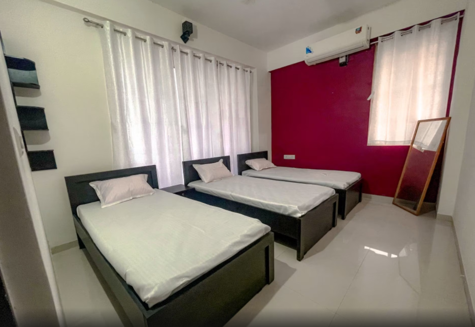 ACCURATE  ACCOMMODATION — photo 3