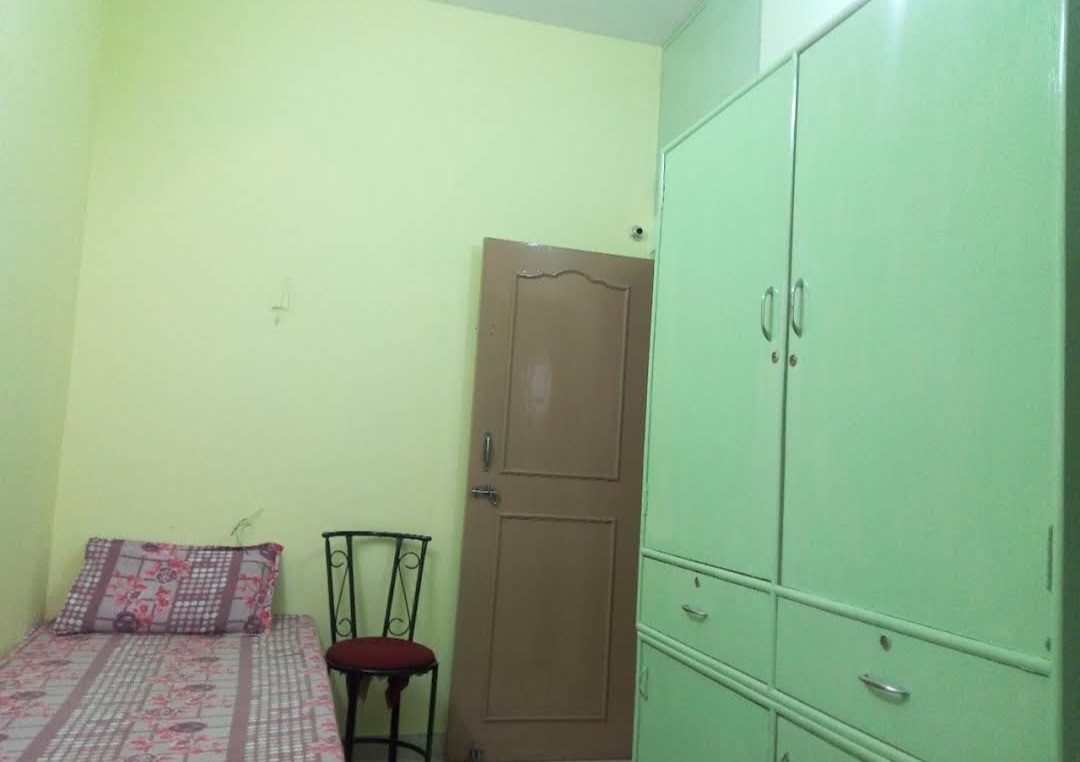 Shubham Girls Pg — photo 5