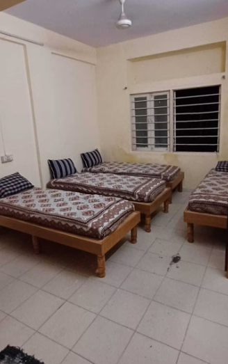 TAKSH PAYING GUEST — photo 3