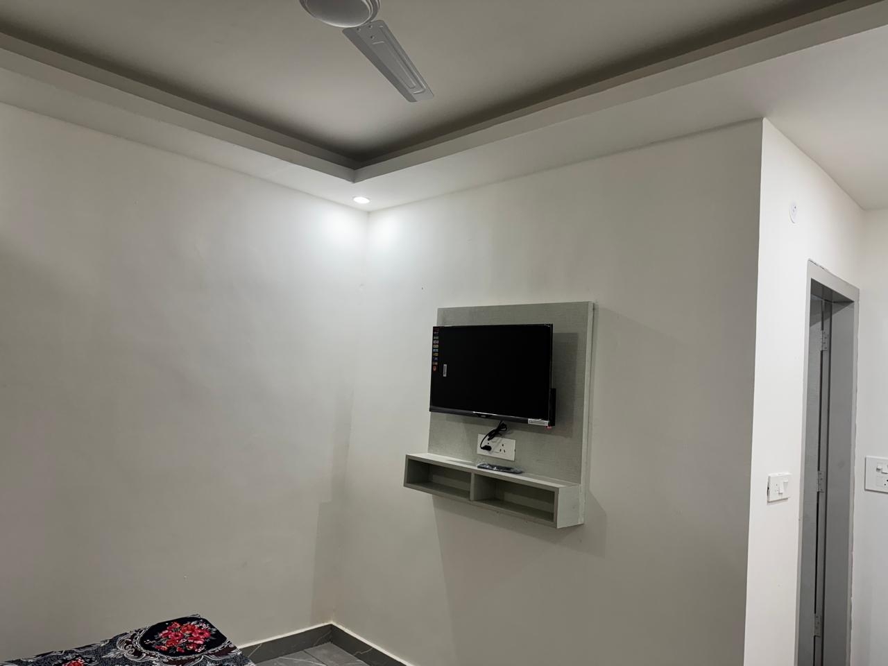 Tyagi pg — photo 5