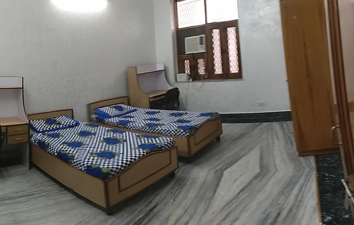 Manmeet Girls House — photo 5