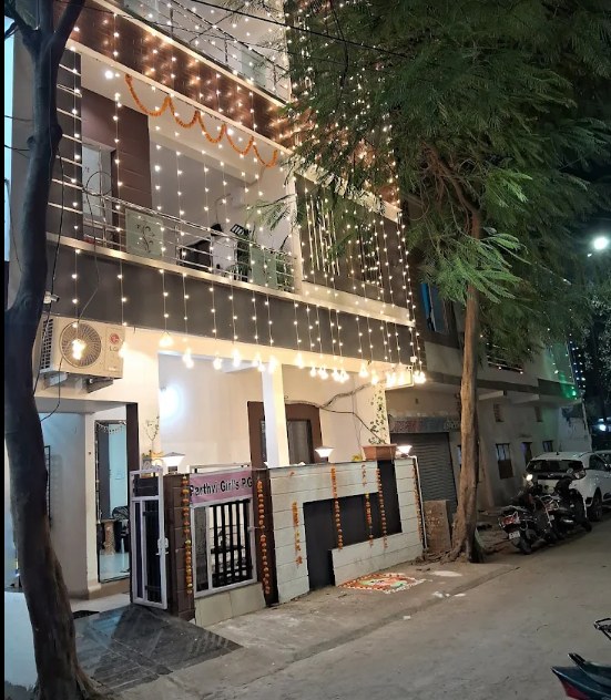 parthvi girls pg — photo 1