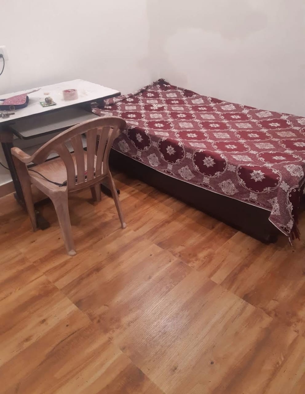 Girls Pg — photo 1