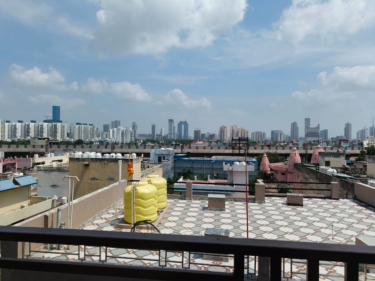 PRIME CO-LIVING — photo 1
