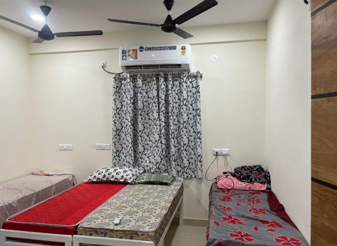 Sri Sai Ladies Deluxe Hostel — photo 3