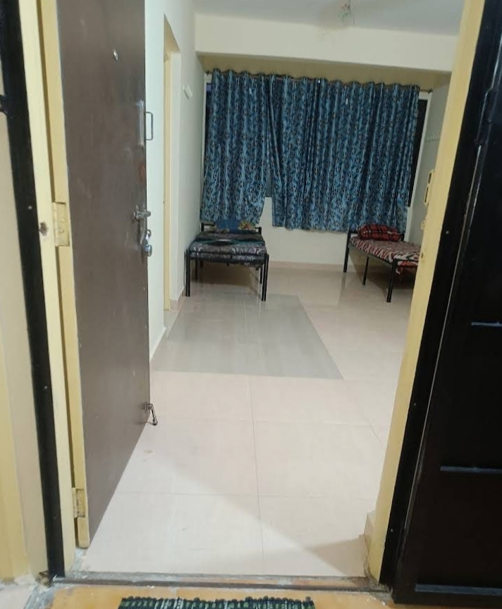 AANANDI LADIES PG — photo 2