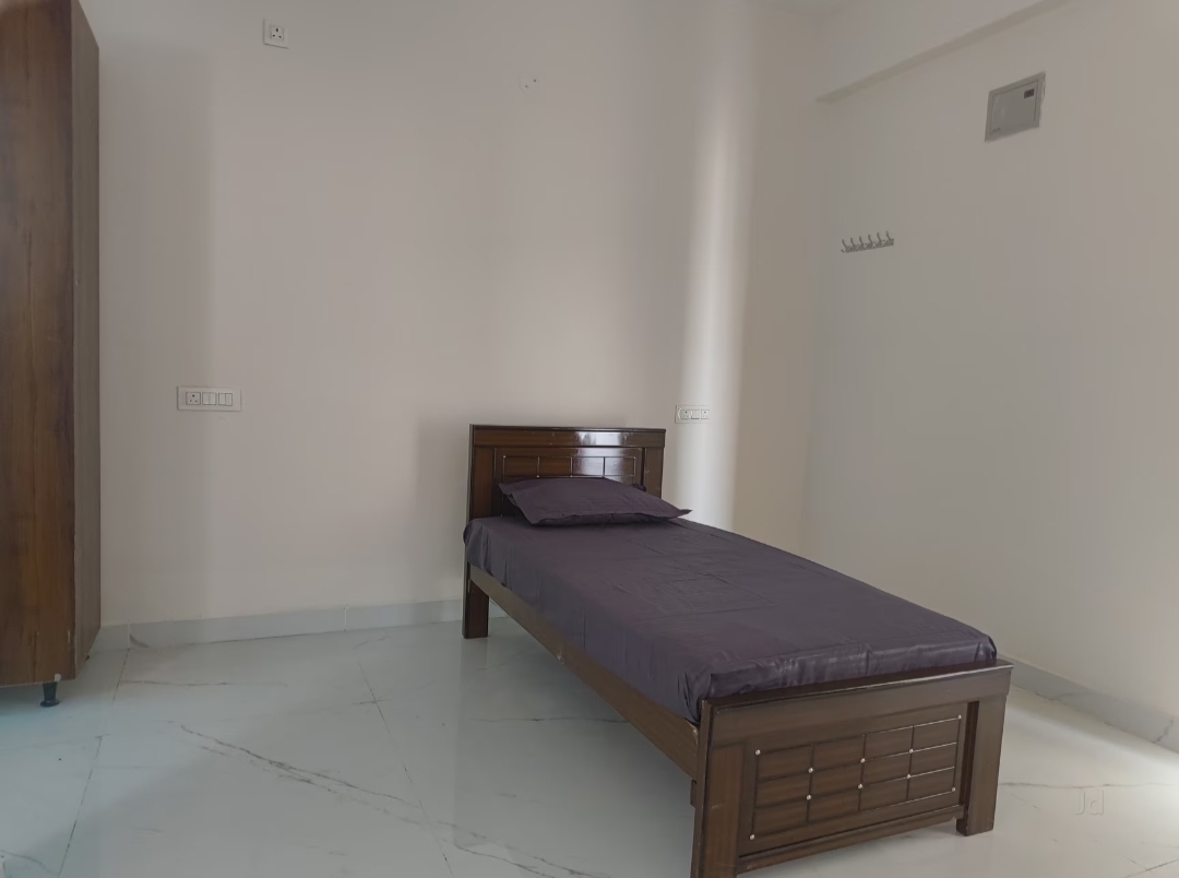 YS LUXURY CO-LIVING PG — photo 3