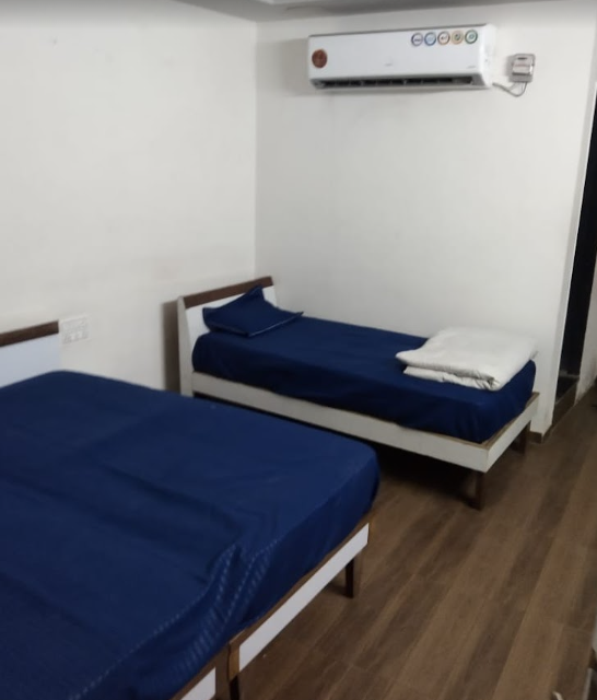 Bachelor's Zone Paying Guest (PG) — photo 3