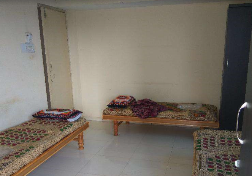 Paying Guest Accommodation For Men — photo 5