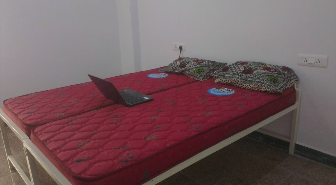 Harini Paying Guest Accomdation For Boys — photo 5