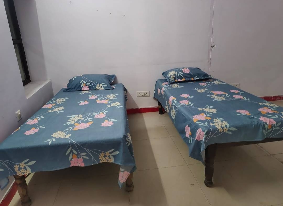 Shree gurukripa boys pg ( hostel) and library — photo 5