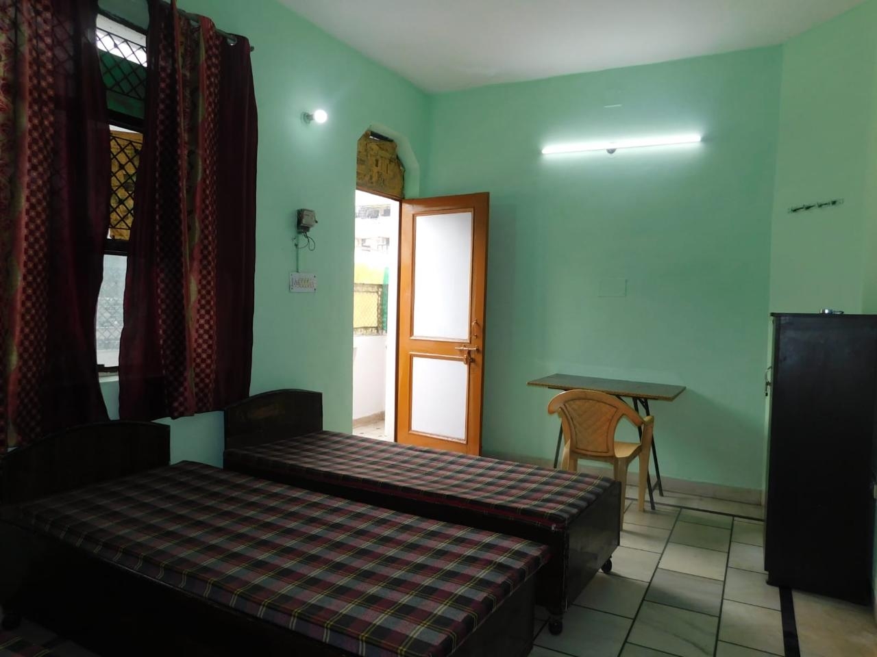 Dhawan hostel boy's — photo 2
