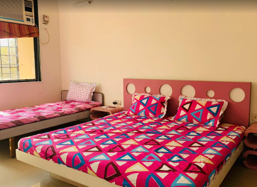 HOUSE OF VIBES GIRLS PG NAVRANGPURA — photo 1