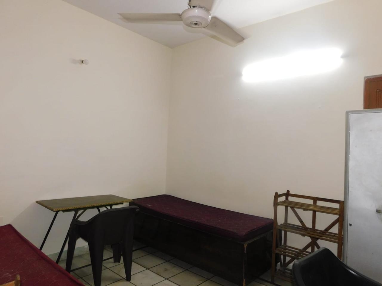 Dhawan hostel boy's — photo 3