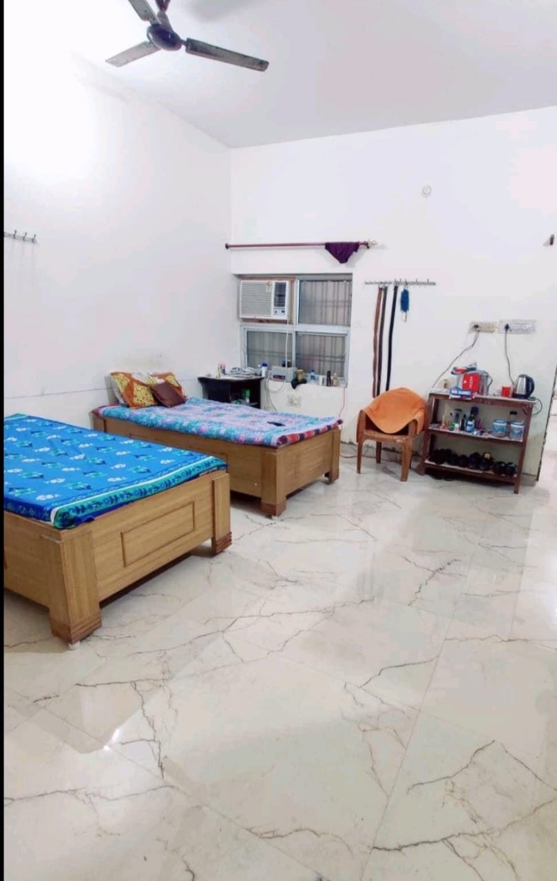 Shanti Pg — photo 1