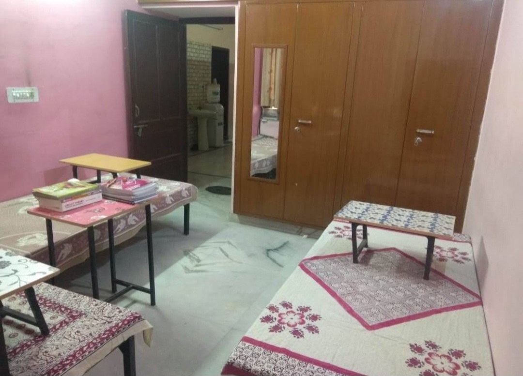 Sonal Elite Homestay Girls Pg — photo 1